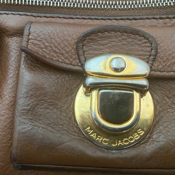 GENUINE MARC JACOBS BROWN LEATHER WALLET - GOLD HARDWARE - MADE IN ITALY - Picture 2 of 6